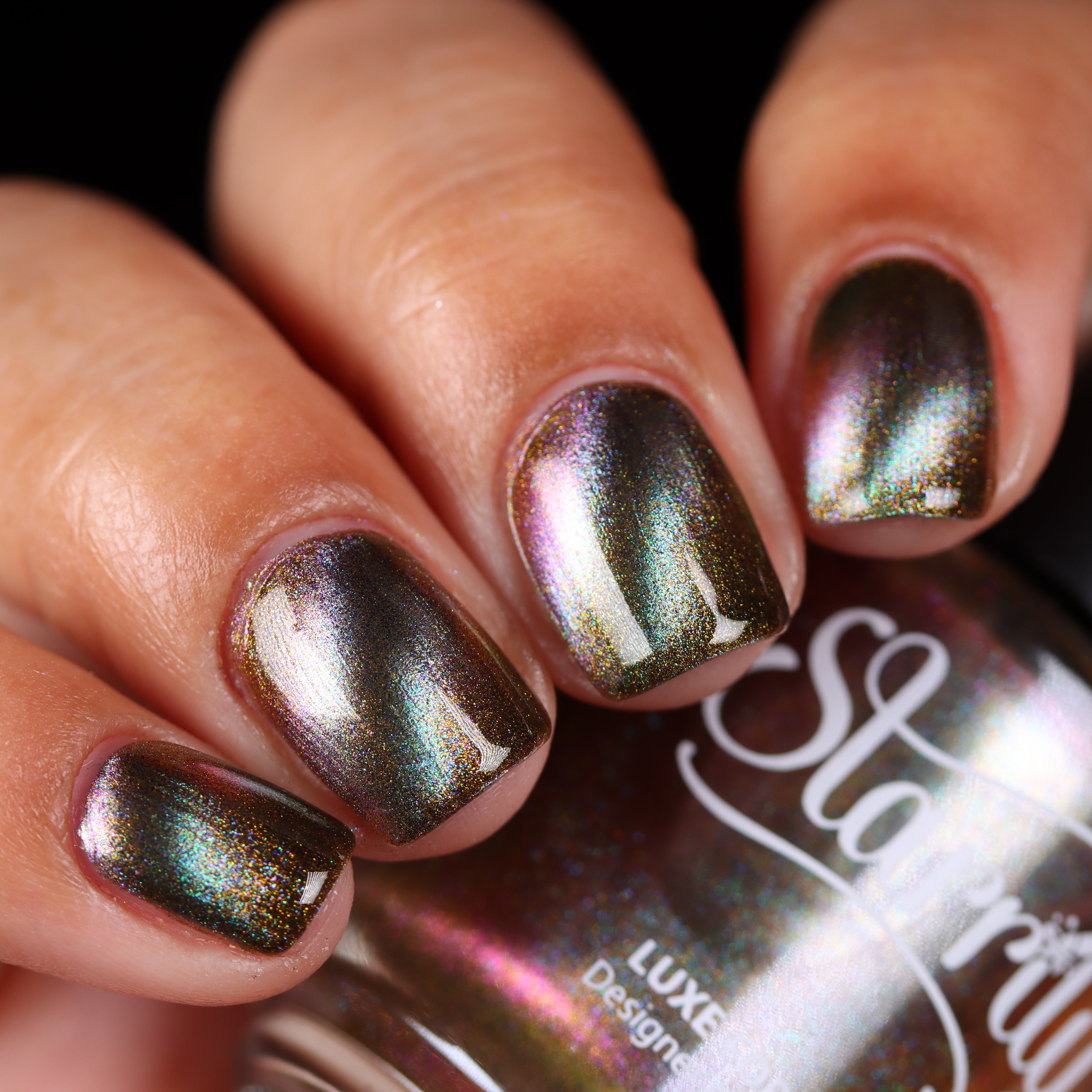 Northern Lights Simulator Nail Polish