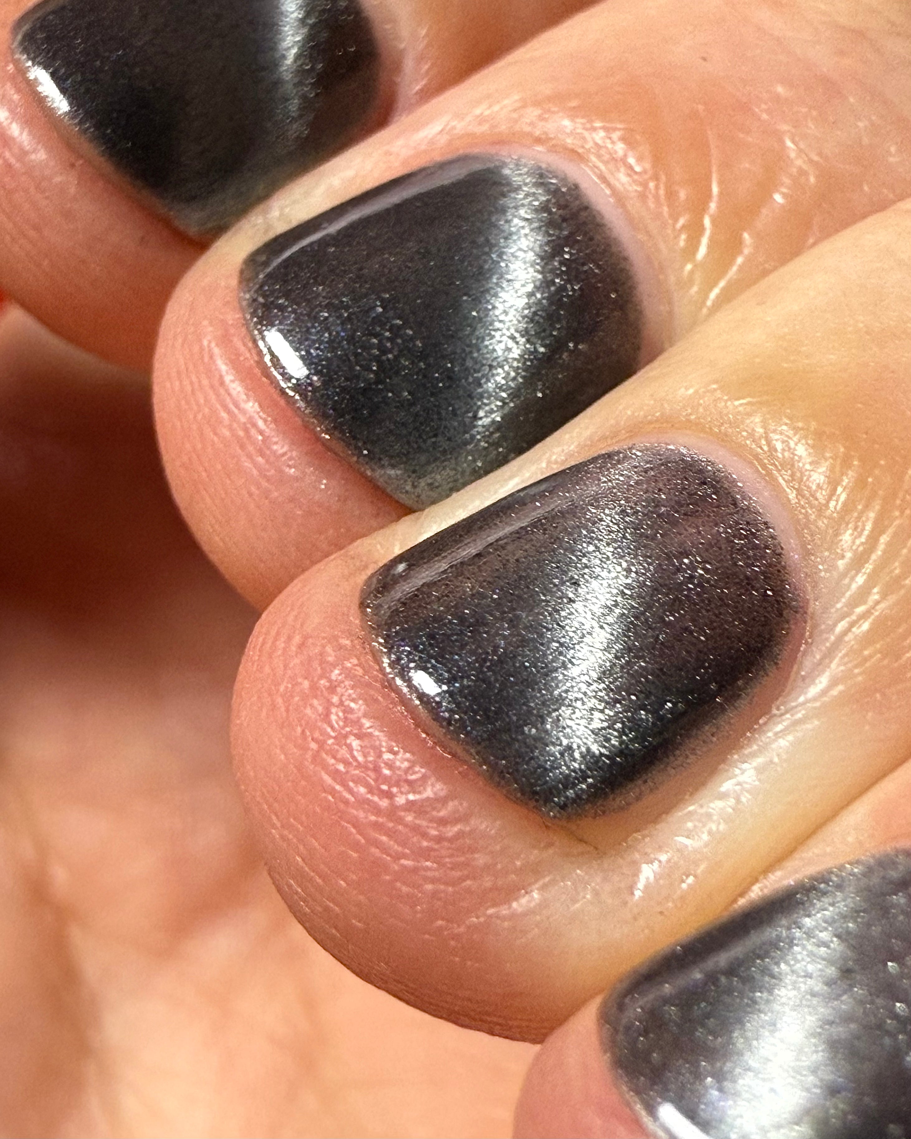 Smokeshow (Magnetic, Topper)
