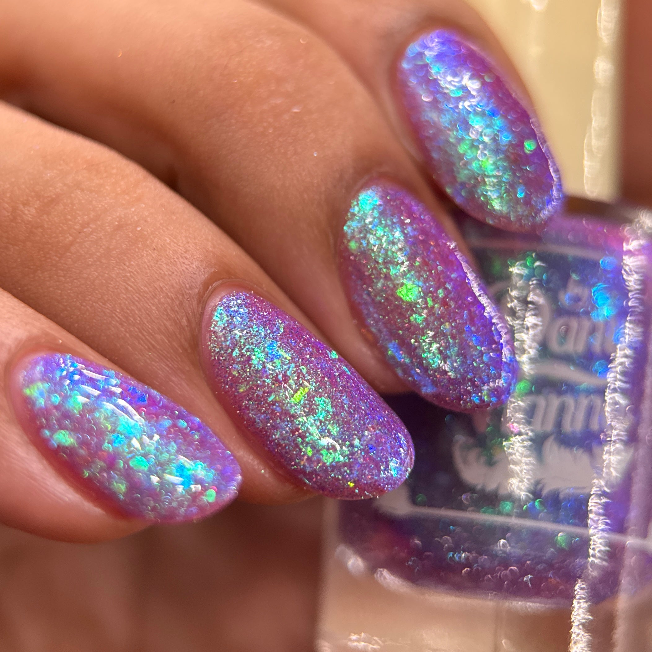 Glimmering scales