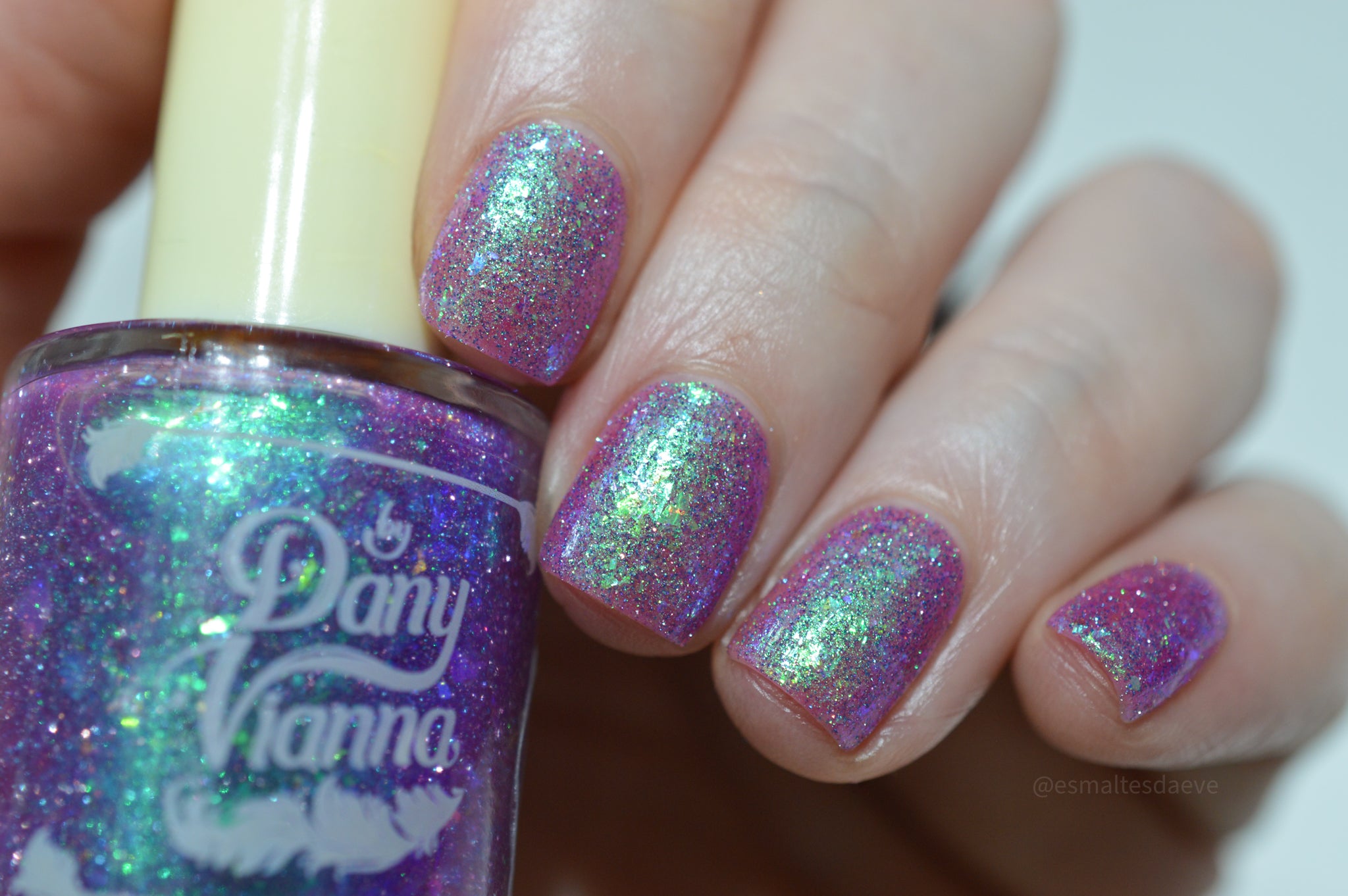 Glimmering scales