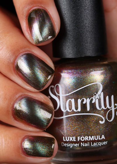 Northern Lights Simulator Nail Polish