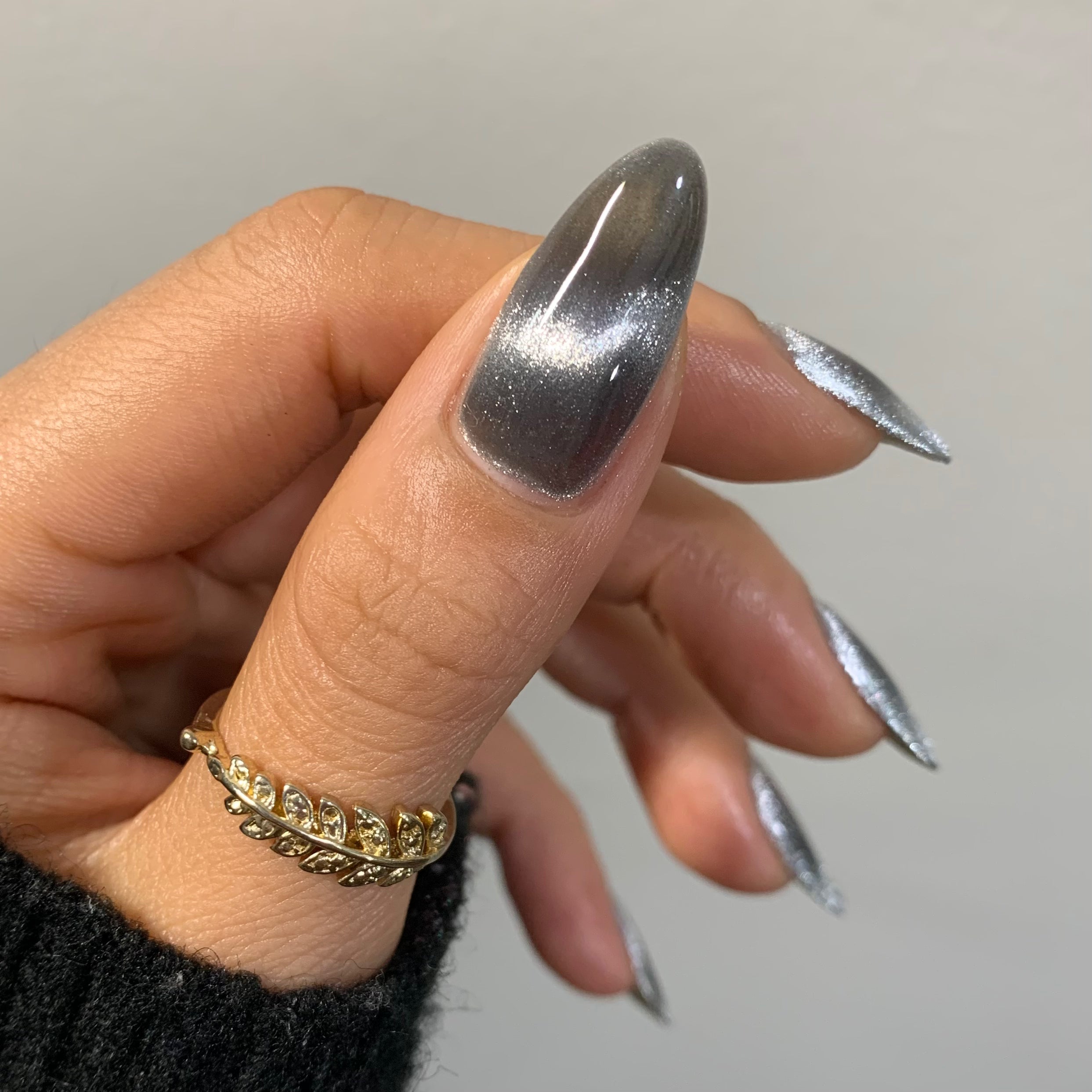 Starrily - Love Spell - Amulet Nail Polish