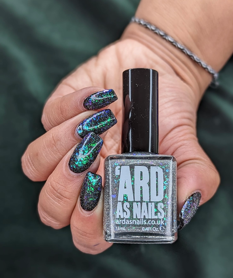 Ard As Nails - Toppers - Earth