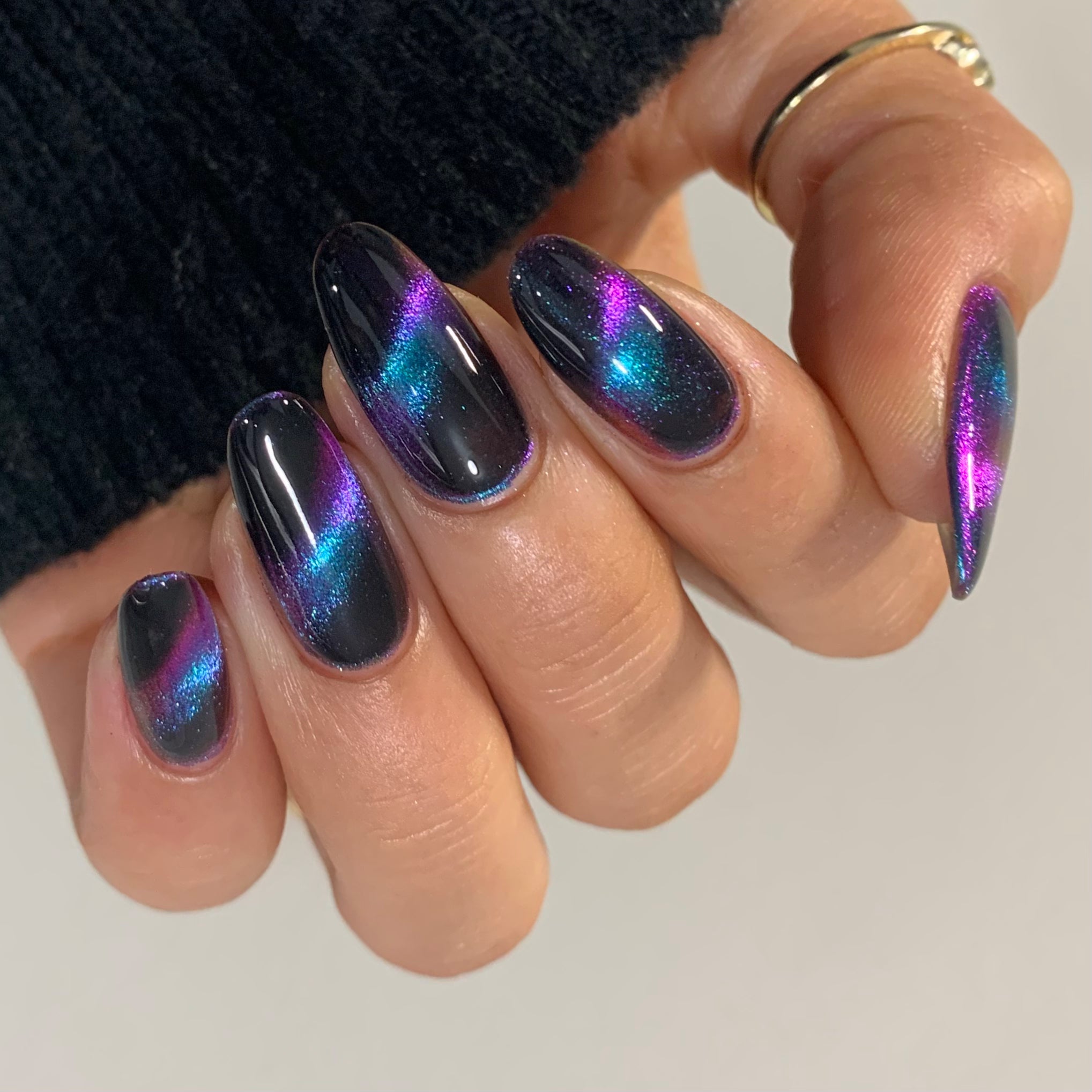 Starrily - Love Spell - Hera Nail Polish